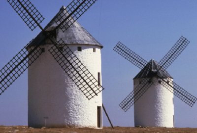 MOLINO VIENTO  CONTENEDOR